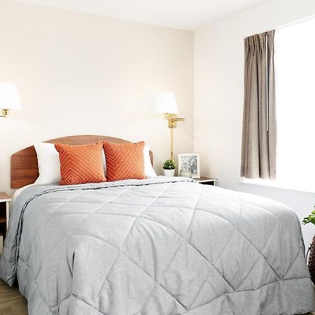 Intown Suites Extended Stay Colorado Springs Kültér fotó