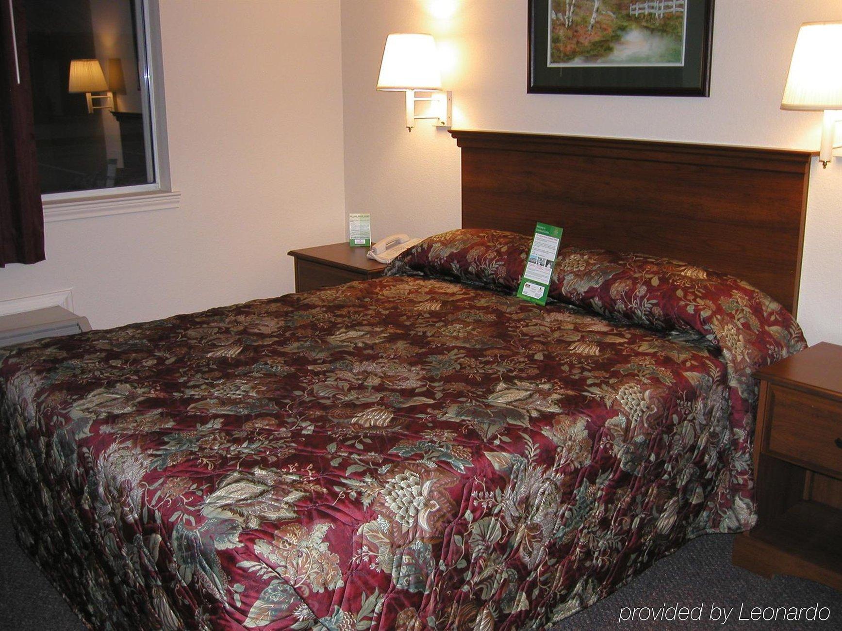 Intown Suites Extended Stay Colorado Springs Szoba fotó