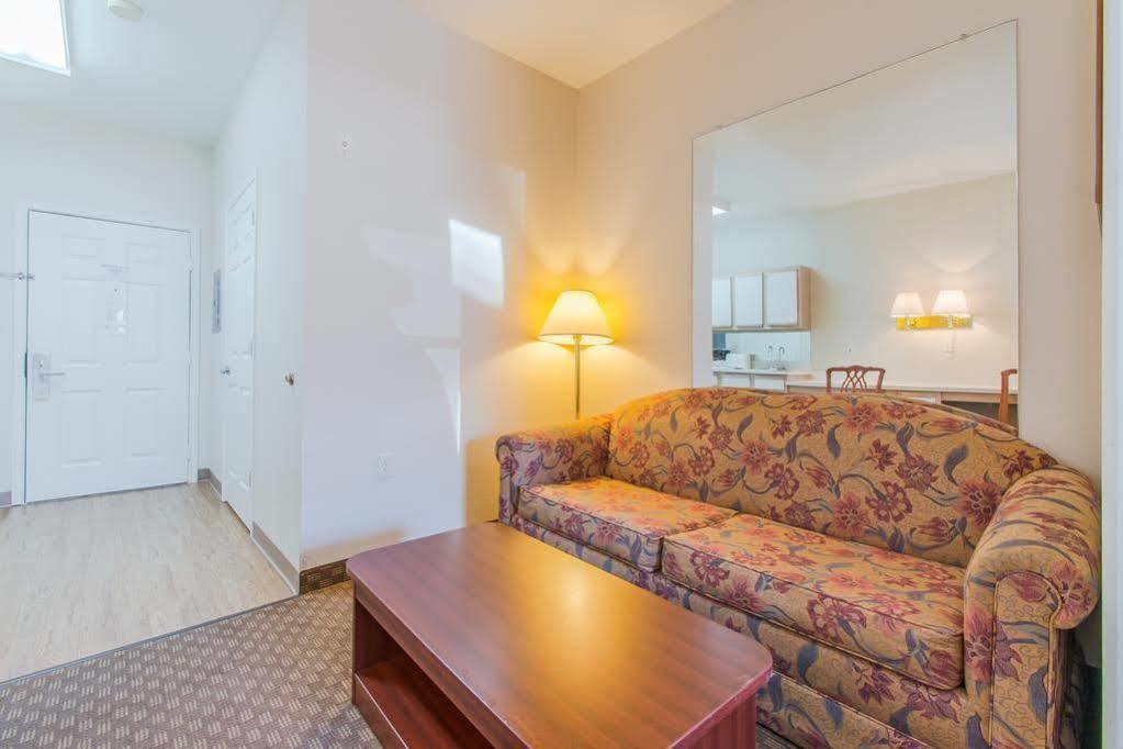 Intown Suites Extended Stay Colorado Springs Kültér fotó